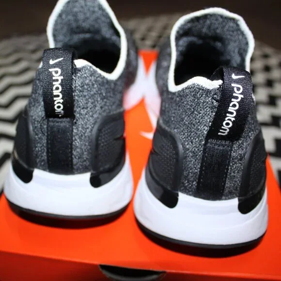 Nike React Phantom Run Flyknit 2 --- Men's Size 7 (Women's 8.5) - Picture 13 of 15